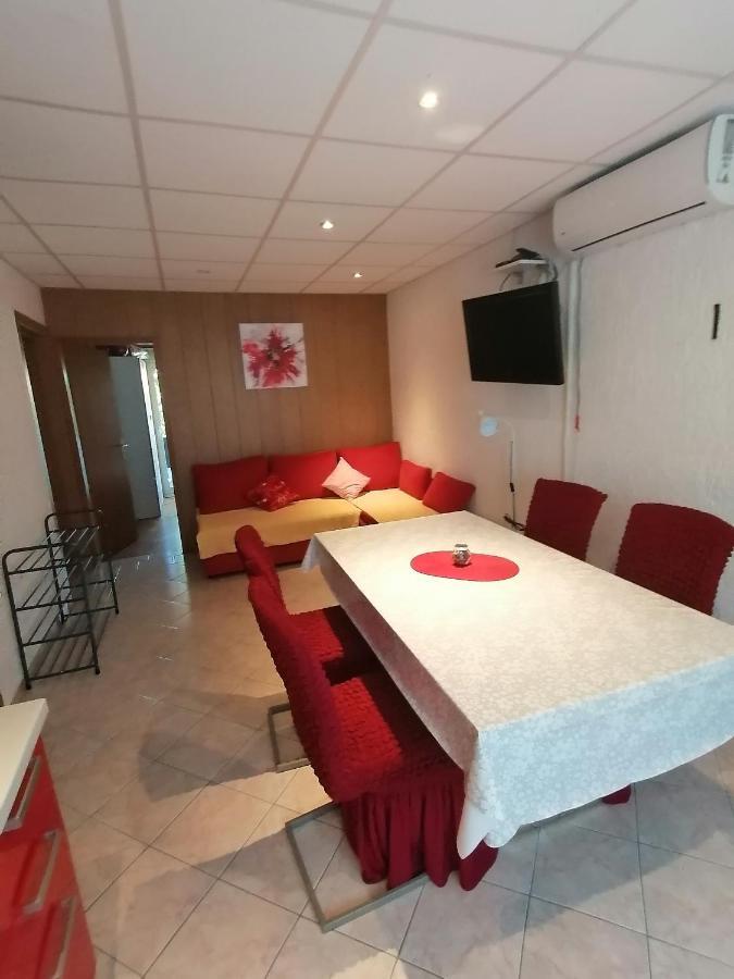 Apartments For Families With Children Lopar, Rab - 5024 Exterior photo